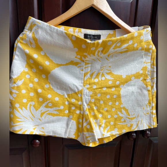 Ann Taylor high waisted shorts. Pineapple print on bright yellow. New. Size 6. - Picture 5 of 5